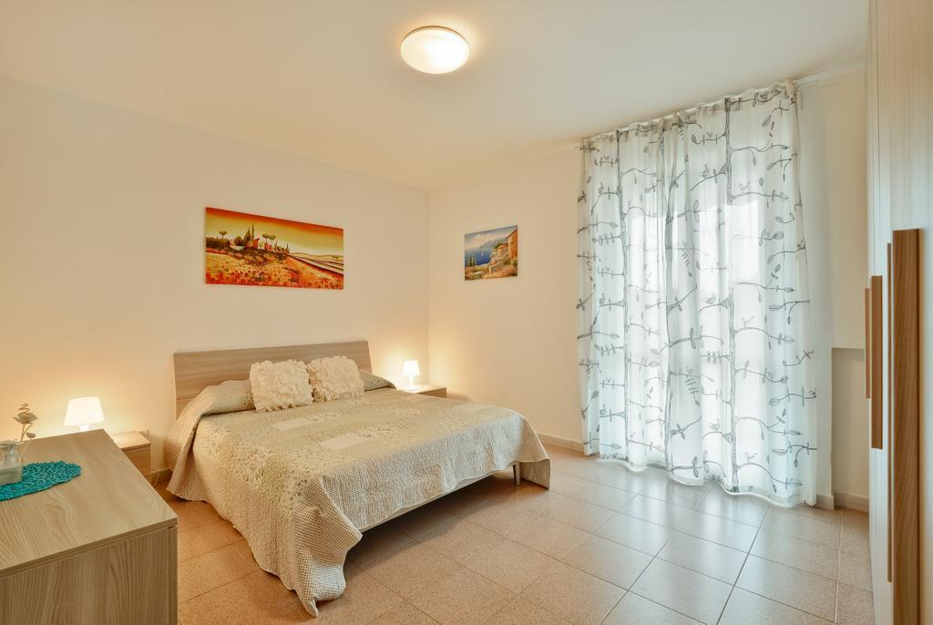 Casa Vacanze Villa Liotta Agropoli Chambre photo